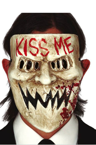 "Kiss Me" Mask.