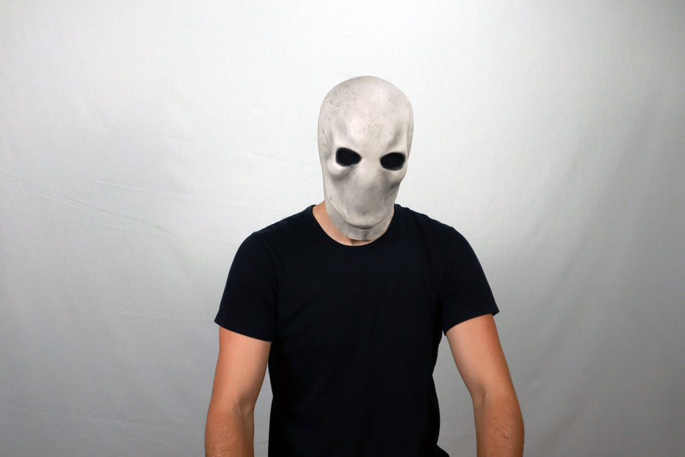 CREEPYPASTA: Silent Stalker Pale Mask.