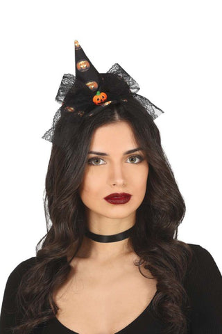 WITCH WITH STRING TIARA - PartyExperts